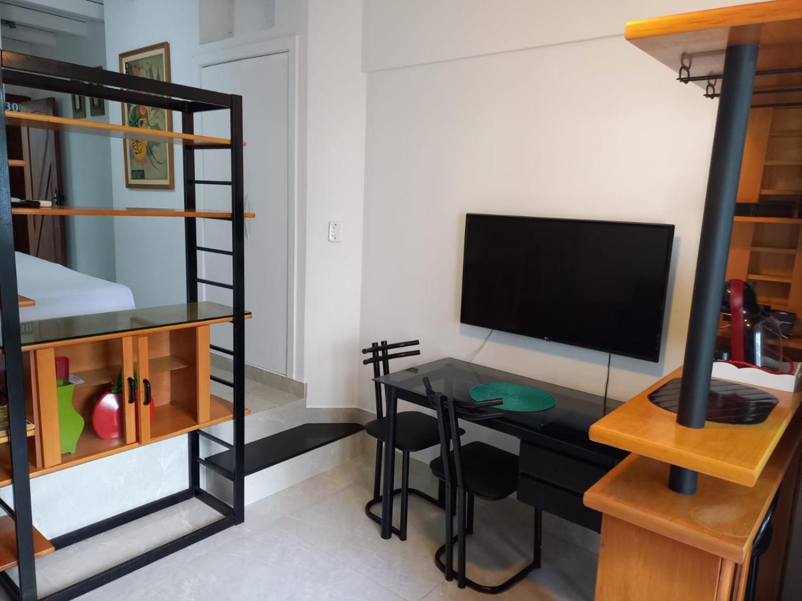 Flat Recem Reformado - Excelente Localizacao - Ssaparts Brasll ซัลวาดอร์ ภายนอก รูปภาพ